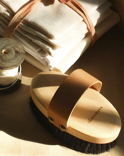 Karmameju - Recharge Ionisk Tørbørste - Nature